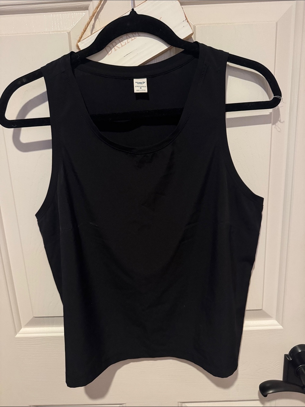 Old Navy Black Women's Tank Top - Scoop Neck